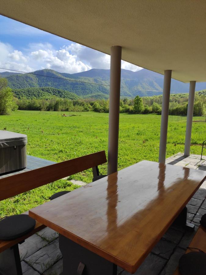 Velebit Lodge Lovinac  Esterno foto
